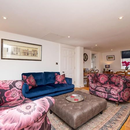 Ferienwohnung Pass The Keys 2 Bed Flat In The Heart Of Bath Exterior foto